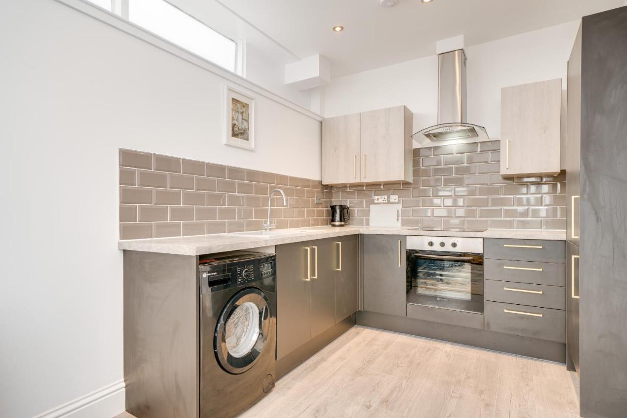 Town House Apartments Wakefield Luaran gambar