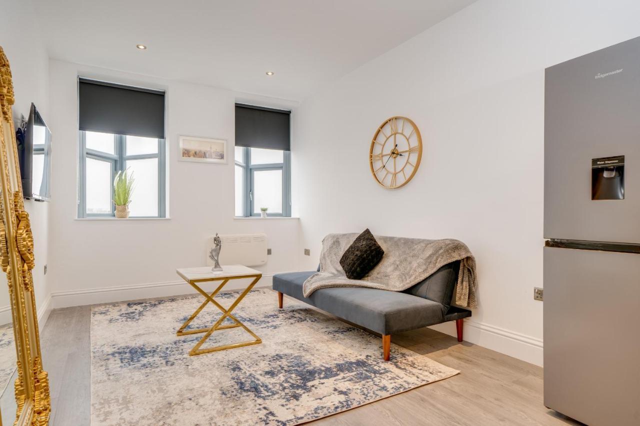 Town House Apartments Wakefield Luaran gambar