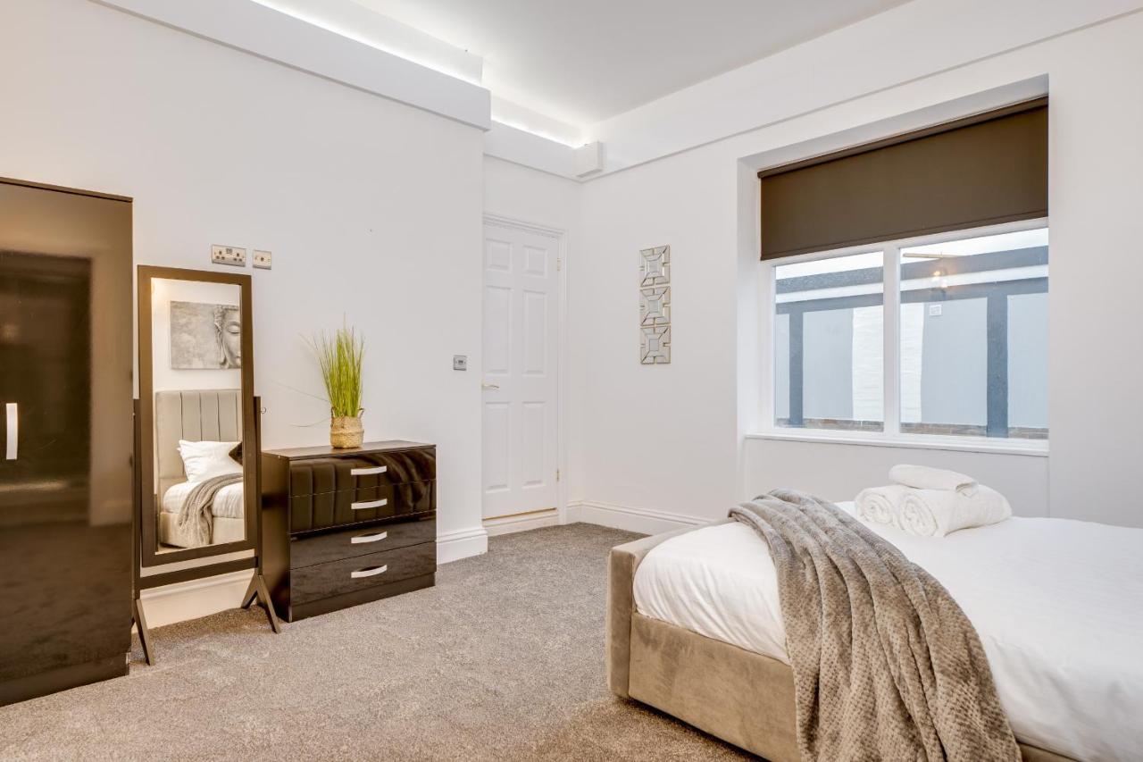 Town House Apartments Wakefield Luaran gambar