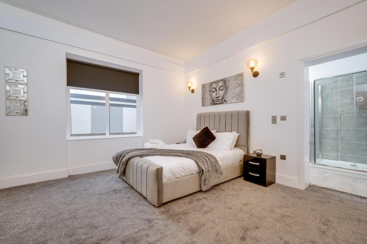 Town House Apartments Wakefield Luaran gambar